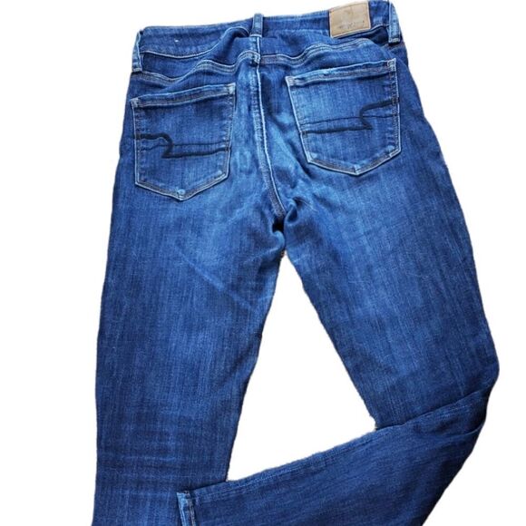 American Eagle Indigo High-Rise Jeggings - Picture 2 of 6